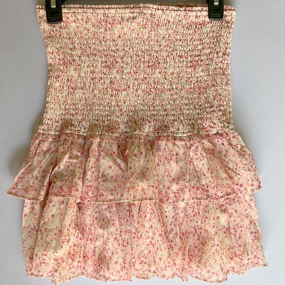 Allison New York Dresses & Skirts - Women's Allison Smocked Floral Ruffled Mini Skirt Size M
